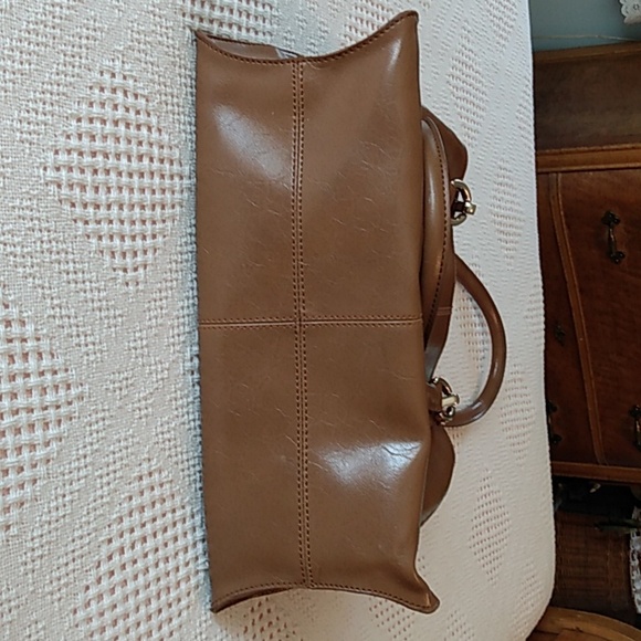 Liz Claiborne purse - Picture 6 of 7